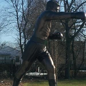 Meet your Posher, Barry